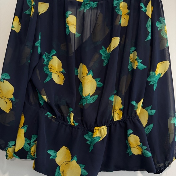 Eva Mendes for New York & Company Wrap Blouse – Navy Lemon Print – Size L - Picture 8 of 8